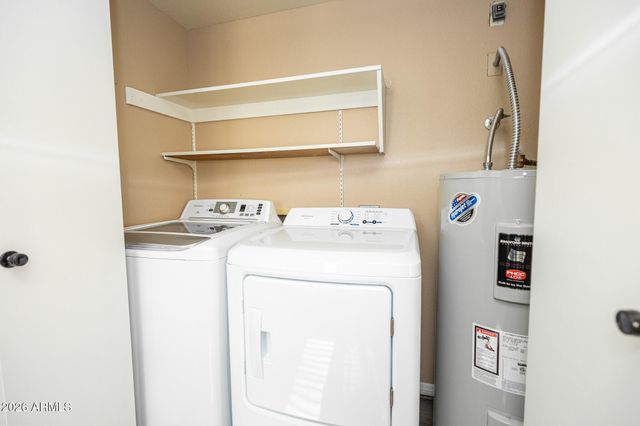 542 S HIGLEY Road 104, Mesa, AZ 85206