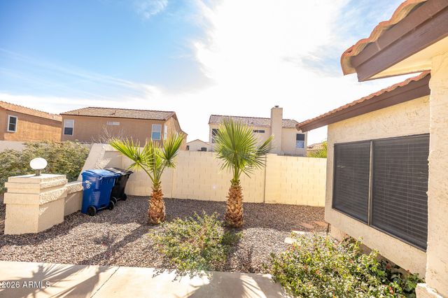 542 S HIGLEY Road 104, Mesa, AZ 85206