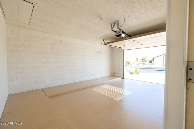 542 S HIGLEY Road 104, Mesa, AZ 85206