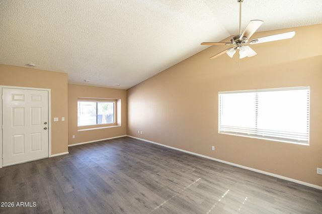 542 S HIGLEY Road 104, Mesa, AZ 85206
