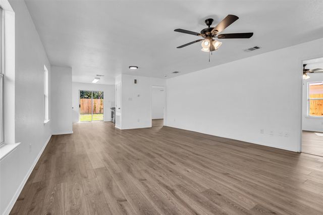 5239 Roth Forest Lane, Spring, TX 77389