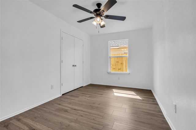 5239 Roth Forest Lane, Spring, TX 77389
