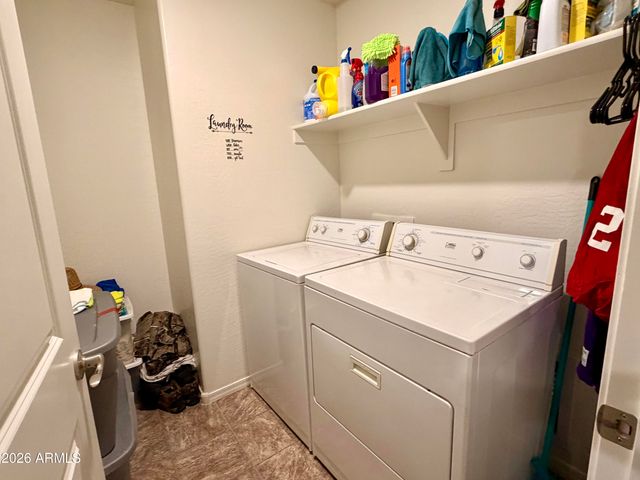 40556 W JAMES Lane, Maricopa, AZ 85138