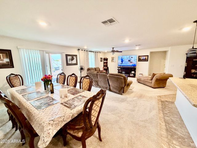 40556 W JAMES Lane, Maricopa, AZ 85138