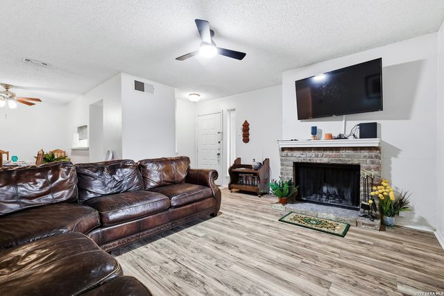 2935 Nacogdoches Rd Apt 118, San Antonio, TX 78217