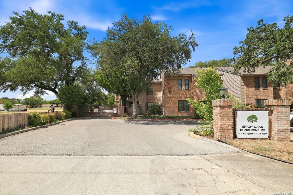 2935 Nacogdoches Rd Apt 118, San Antonio, TX 78217
