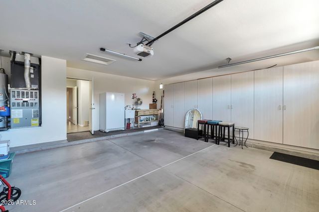 14966 W WHITTON Avenue, Goodyear, AZ 85395