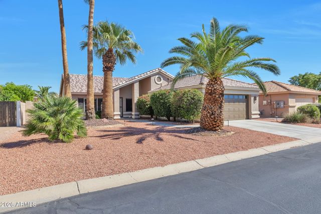 14966 W WHITTON Avenue, Goodyear, AZ 85395