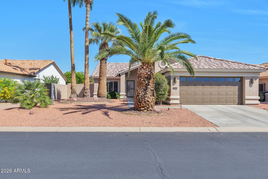 14966 W WHITTON Avenue, Goodyear, AZ 85395