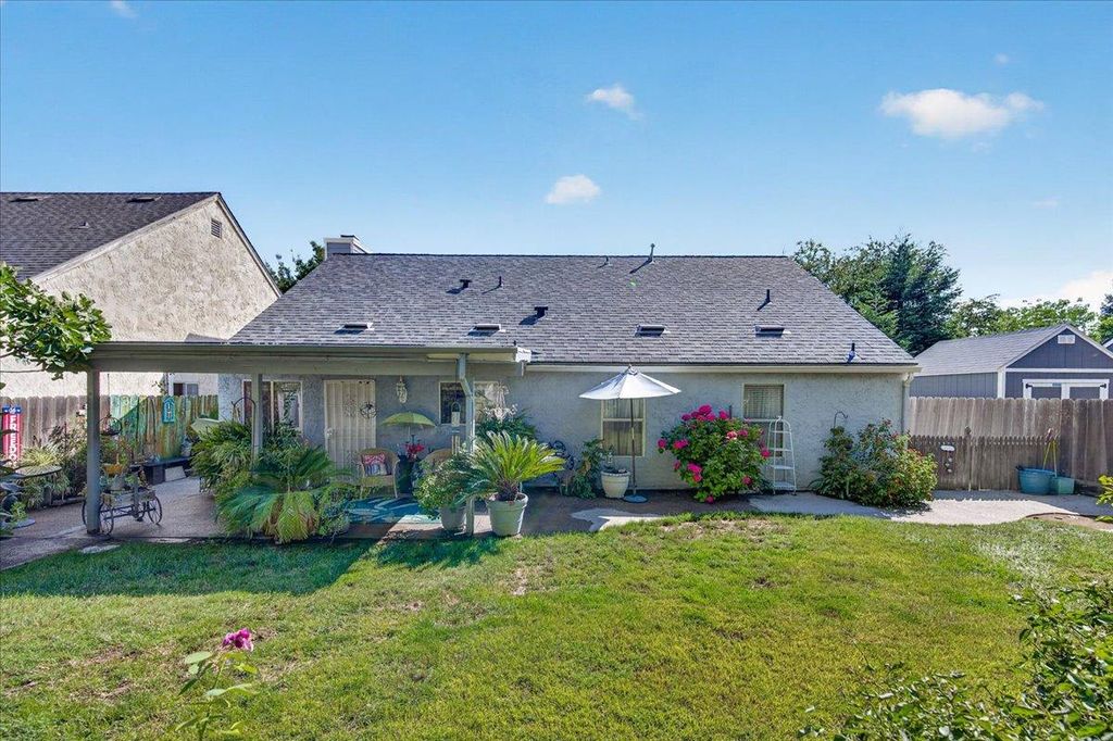 Image 34 of property listing at 4172 W Regency Avenue, Fresno, CA 93722