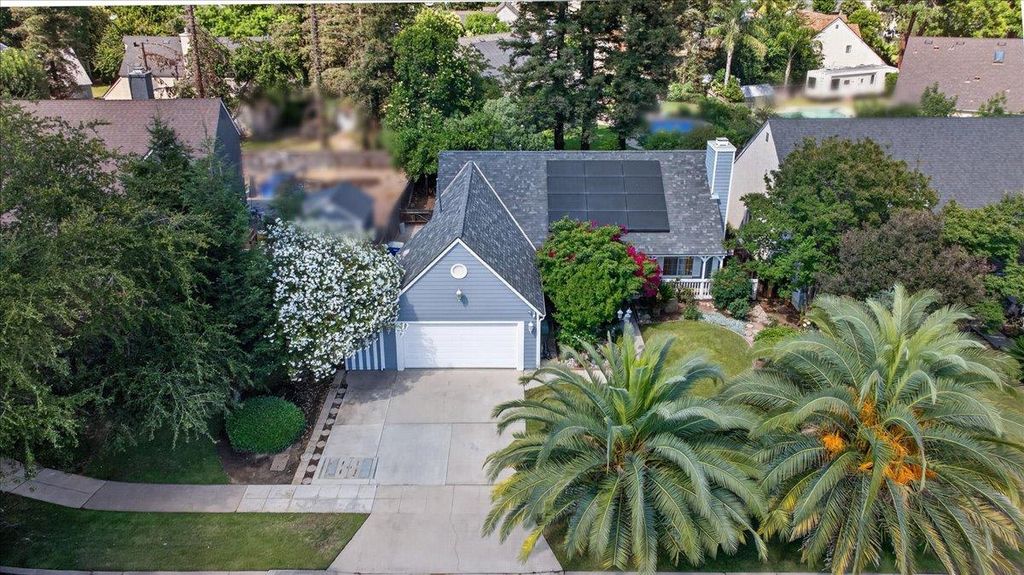 Image 5 of property listing at 4172 W Regency Avenue, Fresno, CA 93722