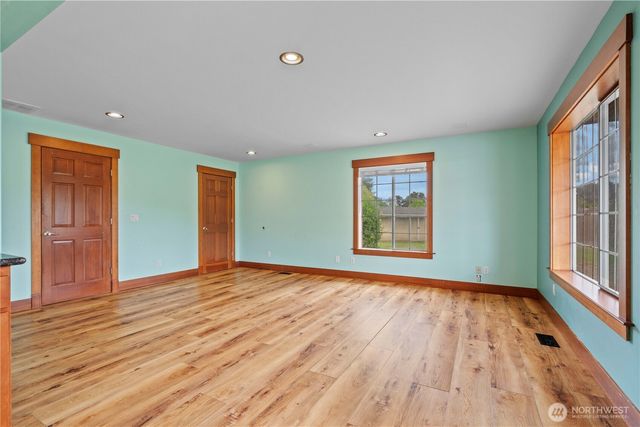 16405 86th Street E, Sumner, WA 98390