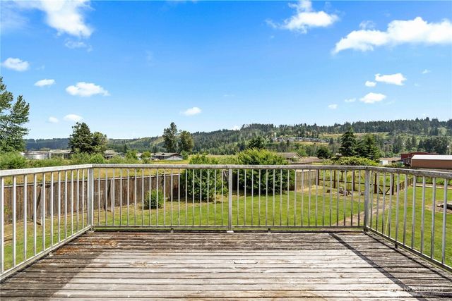 16405 86th Street E, Sumner, WA 98390