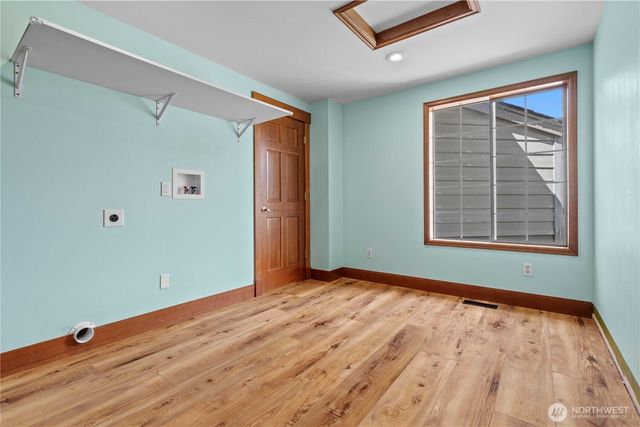 16405 86th Street E, Sumner, WA 98390