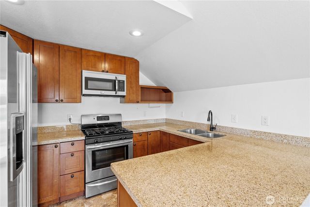 16405 86th Street E, Sumner, WA 98390