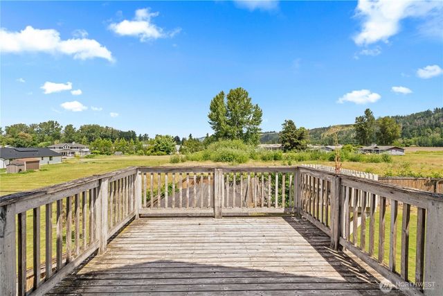 16405 86th Street E, Sumner, WA 98390