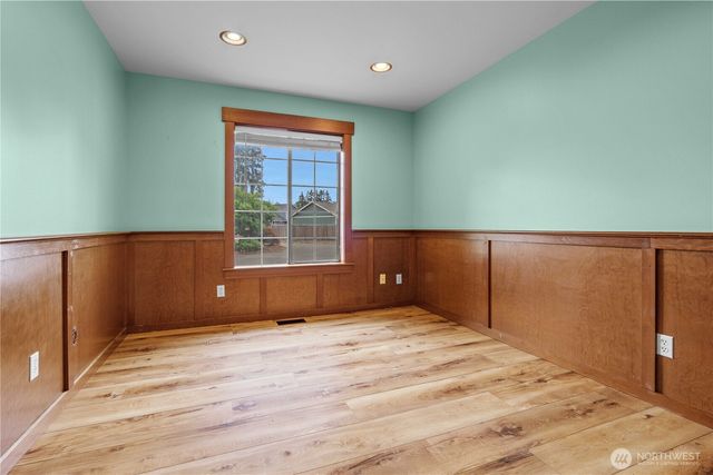 16405 86th Street E, Sumner, WA 98390