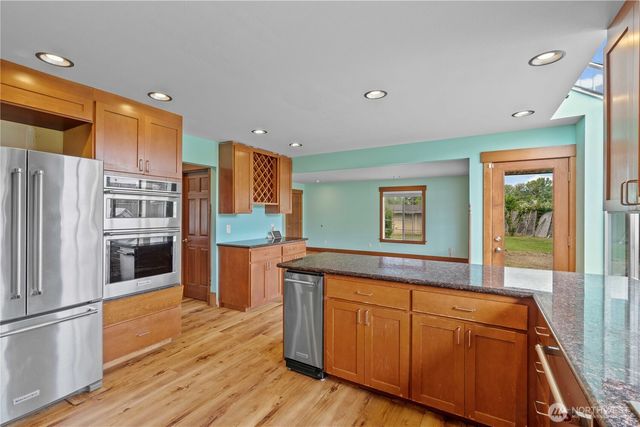 16405 86th Street E, Sumner, WA 98390