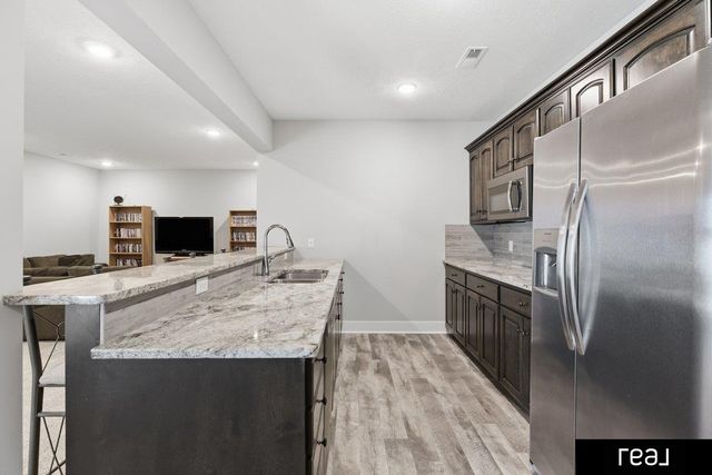 18765 Spaulding Street, Elkhorn, NE 68022