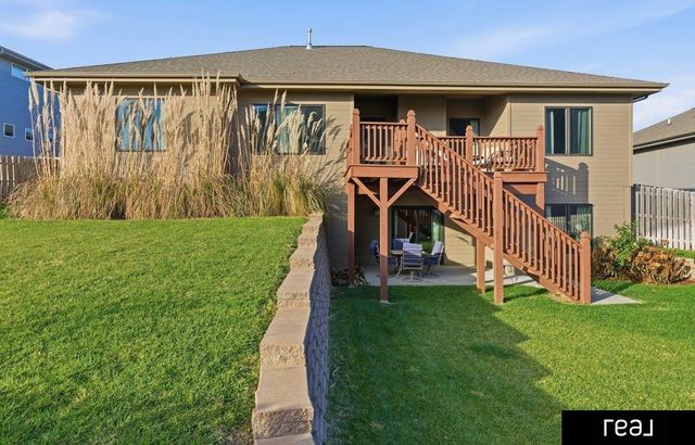 18765 Spaulding Street, Elkhorn, NE 68022