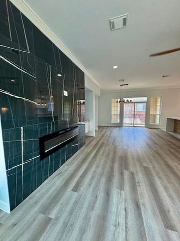 3019 Falls At Fairdale, Houston, TX 77057