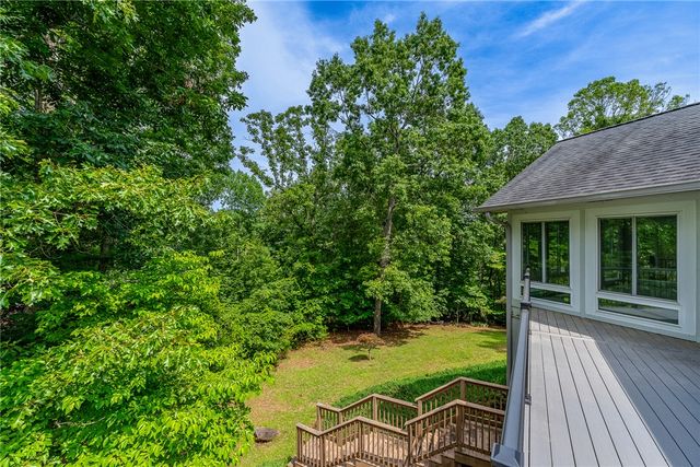 118 Beacon Ridge Circle, Salem, SC 29676
