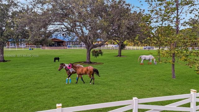 12851 Luray Rd, Southwest Ranches, FL 33330