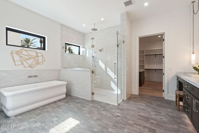 4419 N 46th Place, Phoenix, AZ 85018