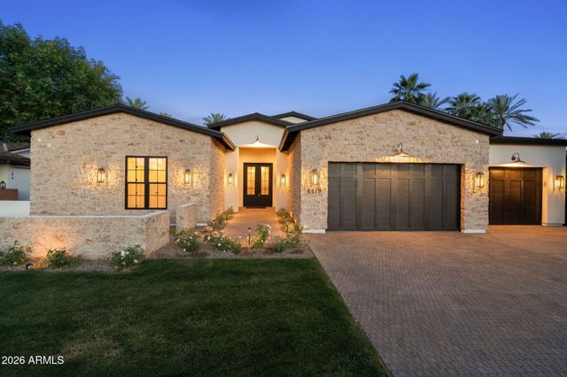 4419 N 46th Place, Phoenix, AZ 85018
