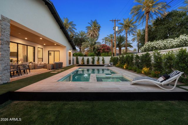 4419 N 46th Place, Phoenix, AZ 85018