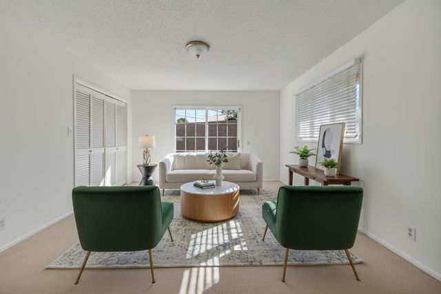 806 Stanolind Ave, Midland, TX 79705