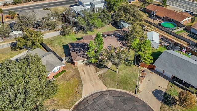 806 Stanolind Ave, Midland, TX 79705