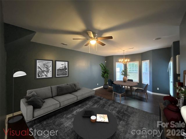 152 Deep Gap Court 11, Charlotte, NC 28217