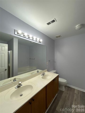 152 Deep Gap Court 11, Charlotte, NC 28217