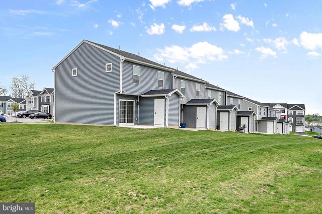 230 SIENNA LANE, Red Lion, PA 17356