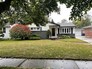 3449 Mapleview Drive, Toledo, OH 43623