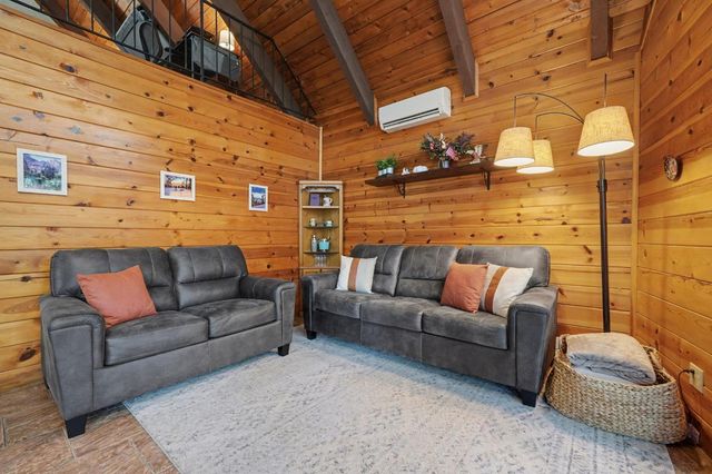 17640 Shake Ridge Rd, Sutter Creek, CA 95685