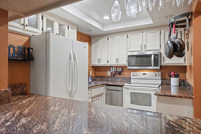 17640 Shake Ridge Rd, Sutter Creek, CA 95685