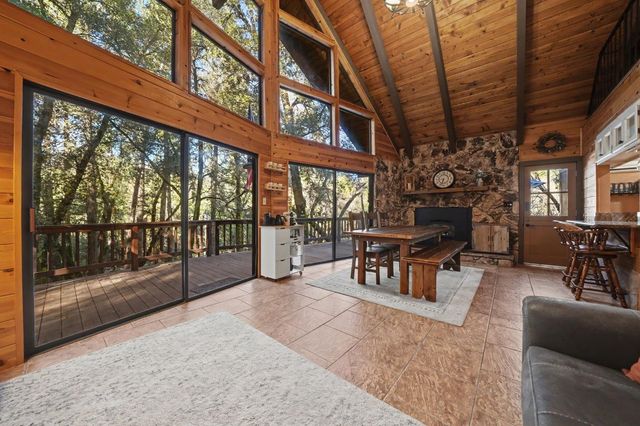 17640 Shake Ridge Rd, Sutter Creek, CA 95685