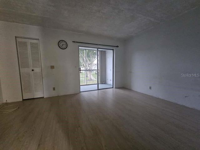 400 VILLAGE GREEN CIRCLE W 205, Palm Springs, FL 33461