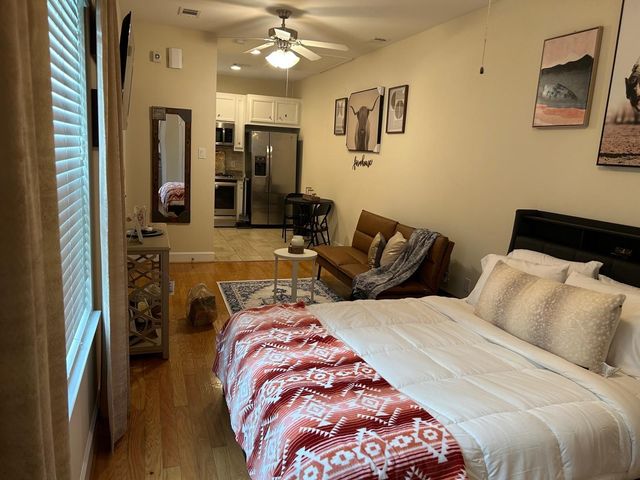 11610 Main Ash Drive A, Houston, TX 77025