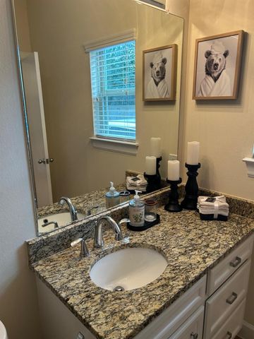 11610 Main Ash Drive A, Houston, TX 77025