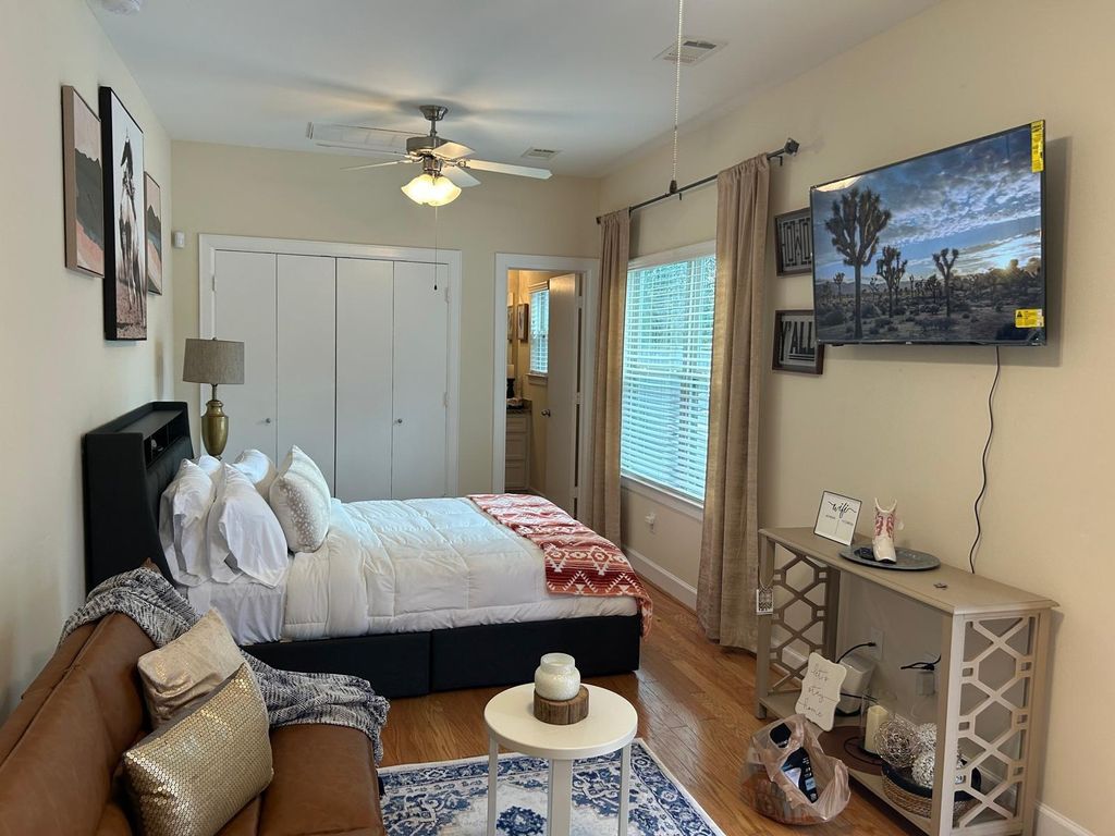 11610 Main Ash Drive A, Houston, TX 77025