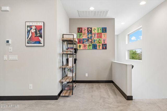 3231 E BRYCE Lane, Phoenix, AZ 85050