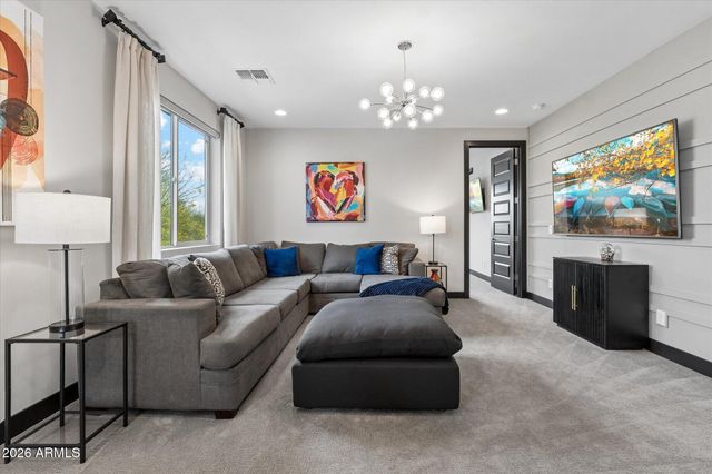 3231 E BRYCE Lane, Phoenix, AZ 85050