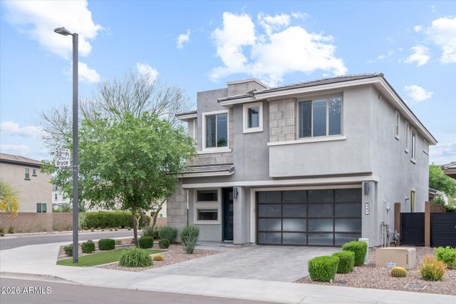 3231 E BRYCE Lane, Phoenix, AZ 85050