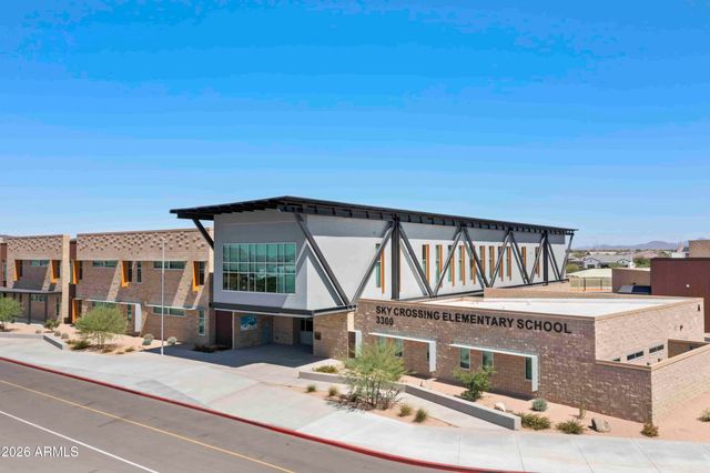 3231 E BRYCE Lane, Phoenix, AZ 85050