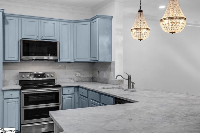 1209 E Washington Street Unit 102, Greenville, SC 29601