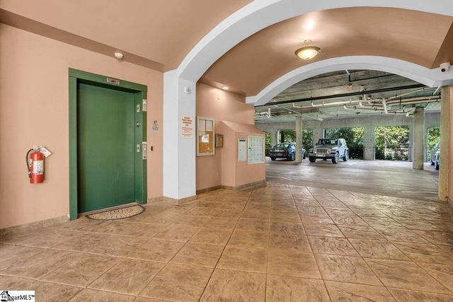 1209 E Washington Street Unit 102, Greenville, SC 29601