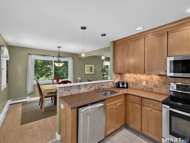 304 Providence New London Tpk, North Stonington, CT 06359